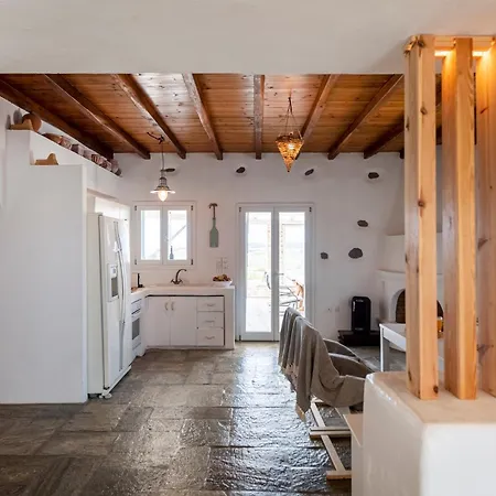 Alenia Paros Вилла