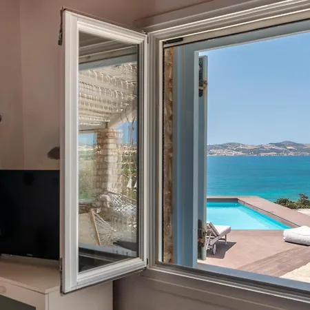 Alenia Paros Villa *