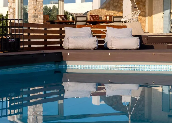 Alenia Paros * Alikí